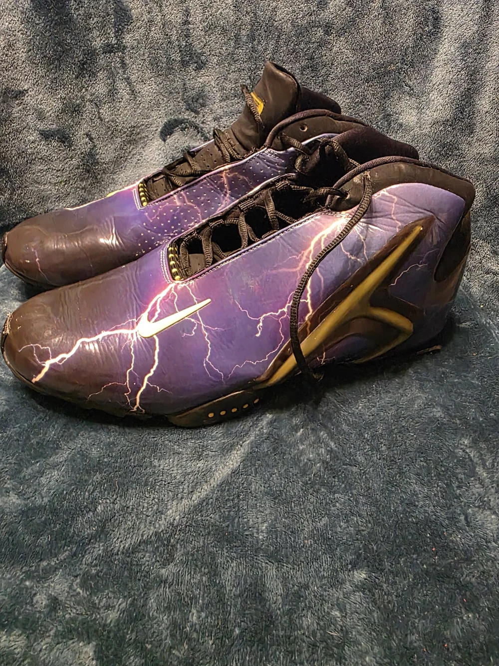 Nike Men’s KD Super Hero Pack Purple Lightning Basketball Shoes